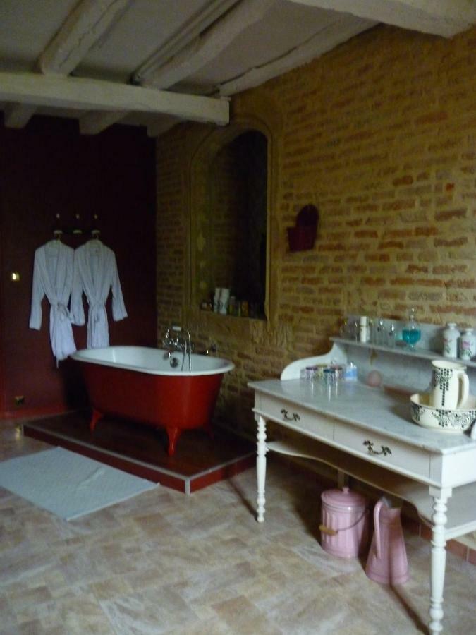 瓦莱盖城堡旅馆 Vallègue 外观 照片